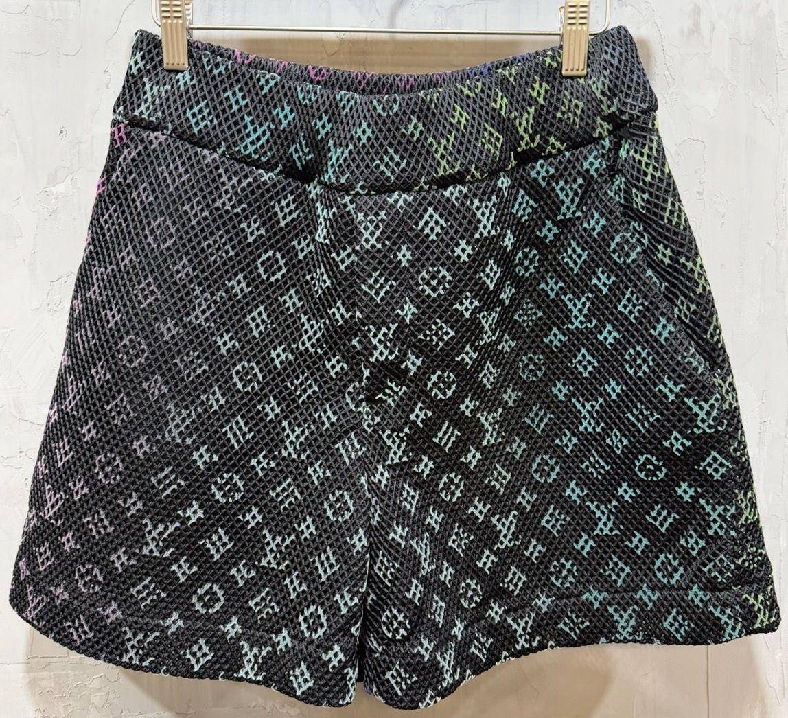 Louis Vuitton Mesh Shorts Black - Like New
