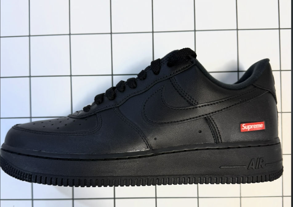Supreme Air Force 1 black
