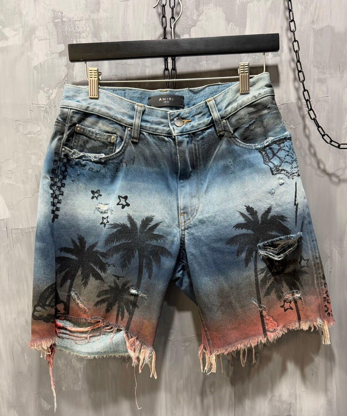Amiri jean shorts