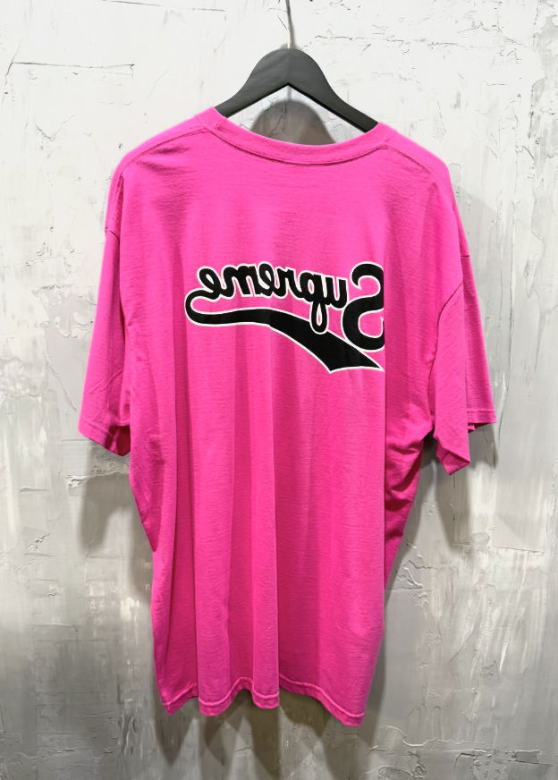 Supreme Script Logo Tee: (Magenta/Pink)