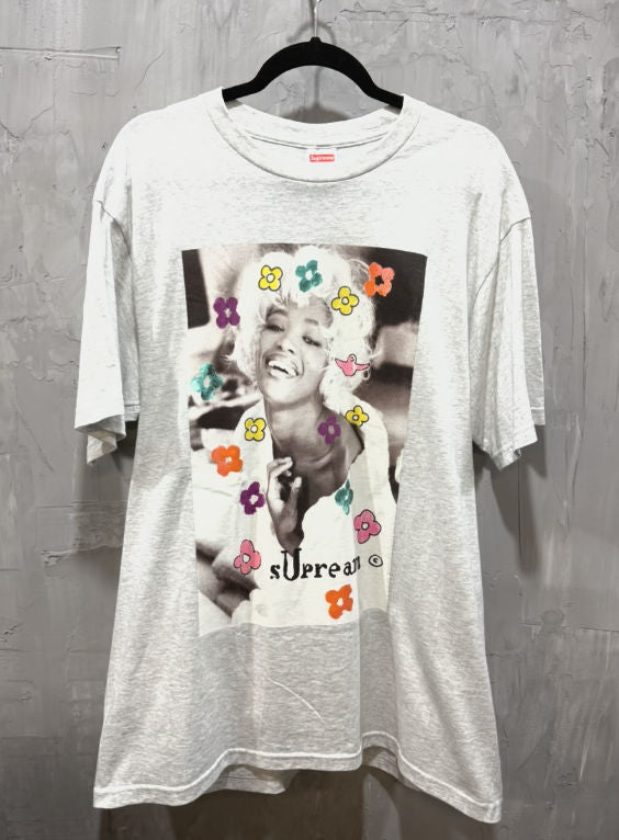 Supreme Naomi tee heather grey