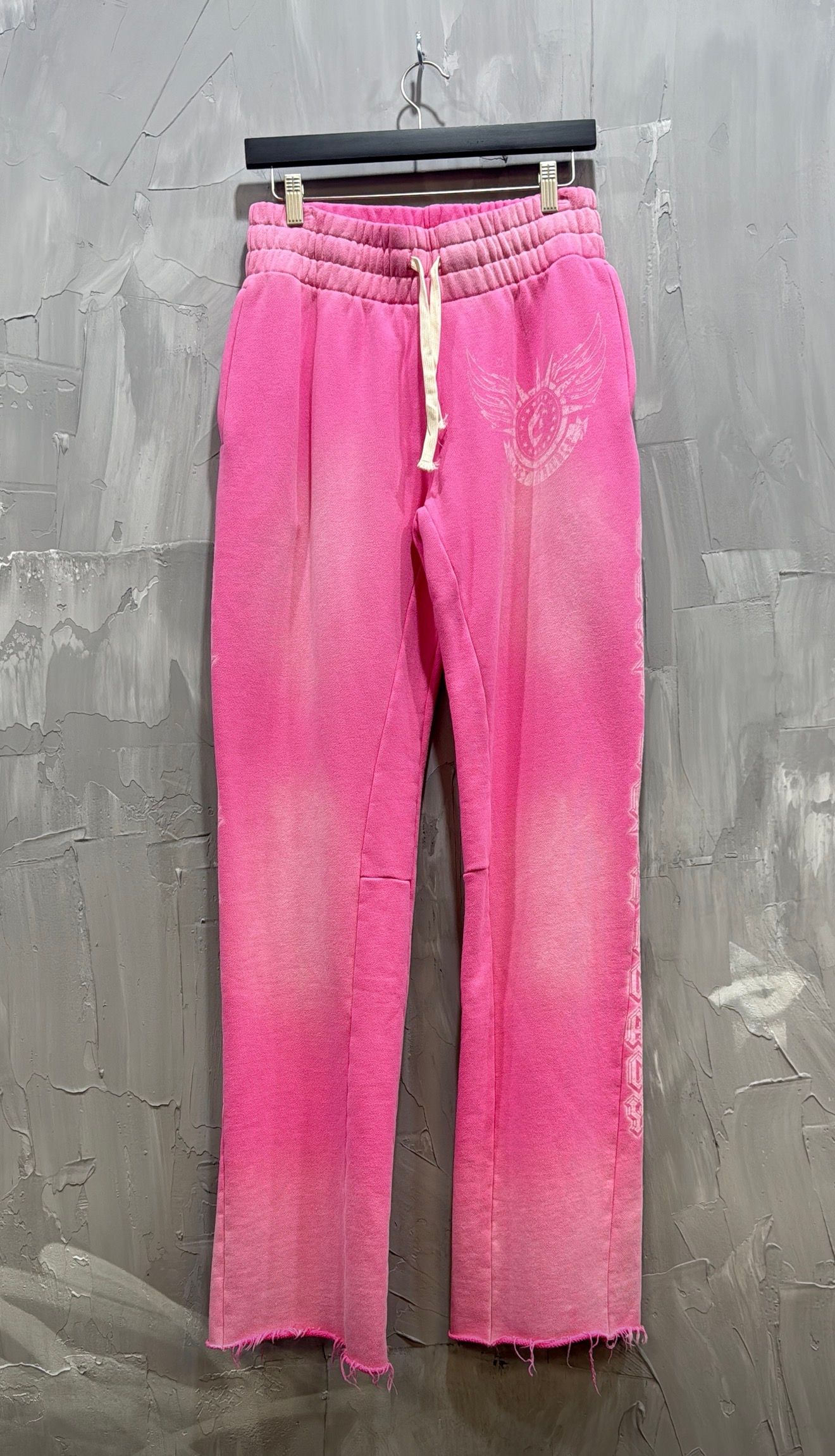 LOST RHINESTONE SWEATPANTS PINK