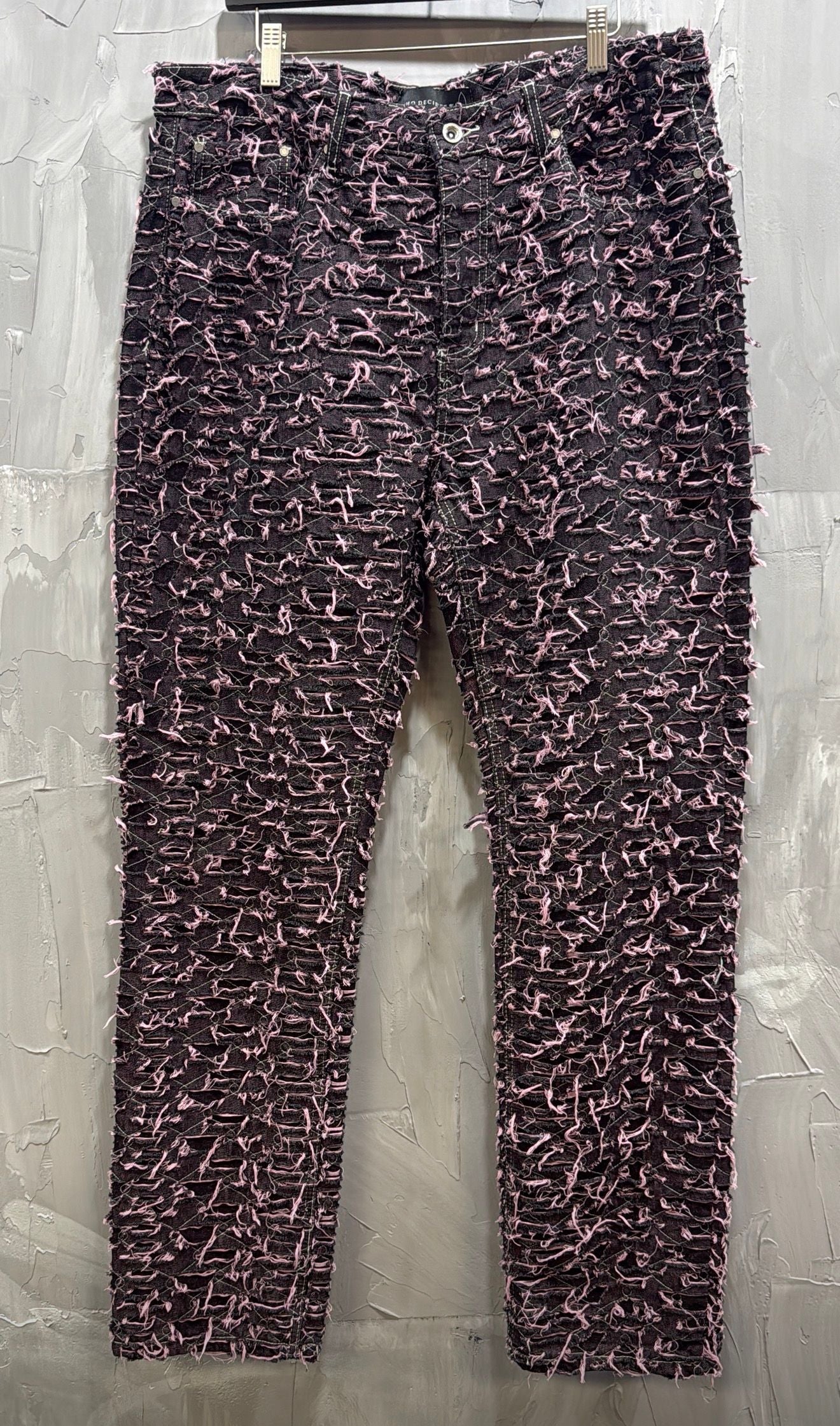 WDW WAR HUSK JEAN - Like New
