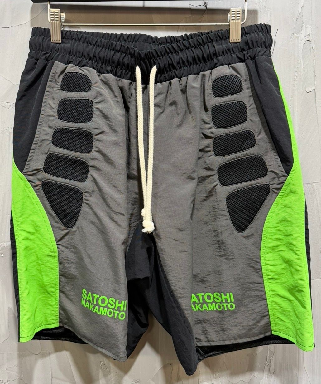 Mesh-Panelled Colour-Block Nylon Drawstring Shorts