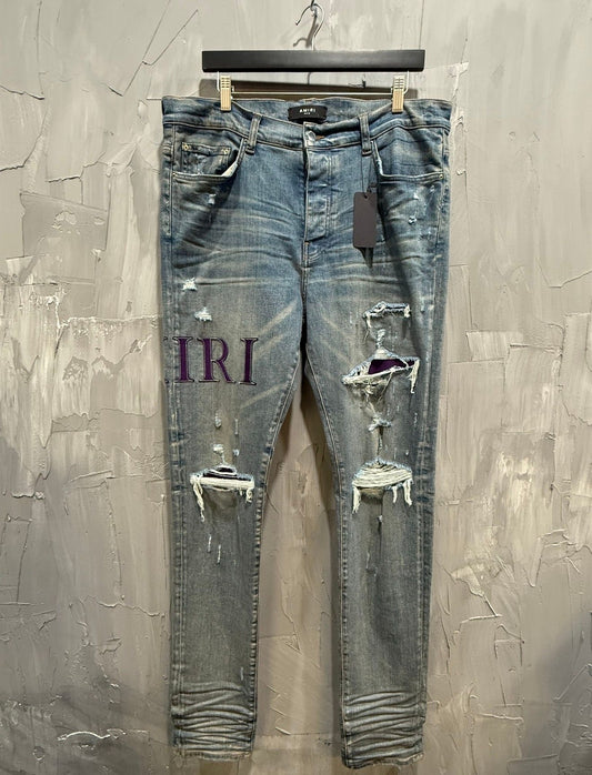 Serif Logo Jean Purple