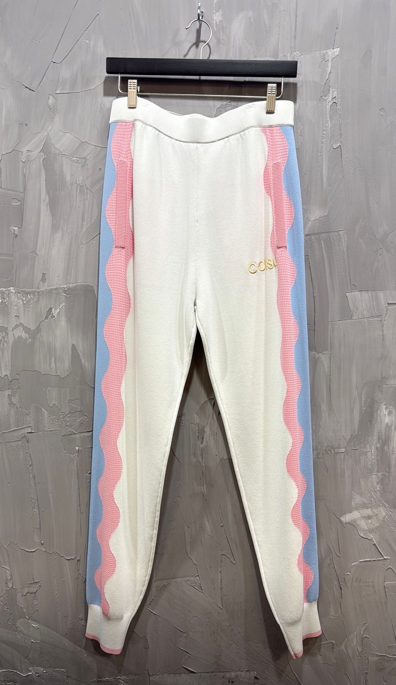 KNIT TRACK PANTS WHITE LIGHT PINK