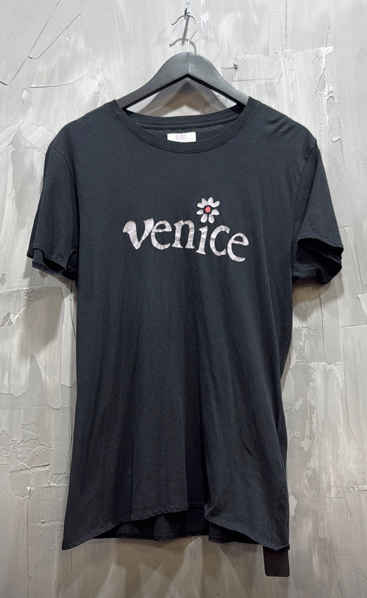 ERL VENICE TEE BLACK