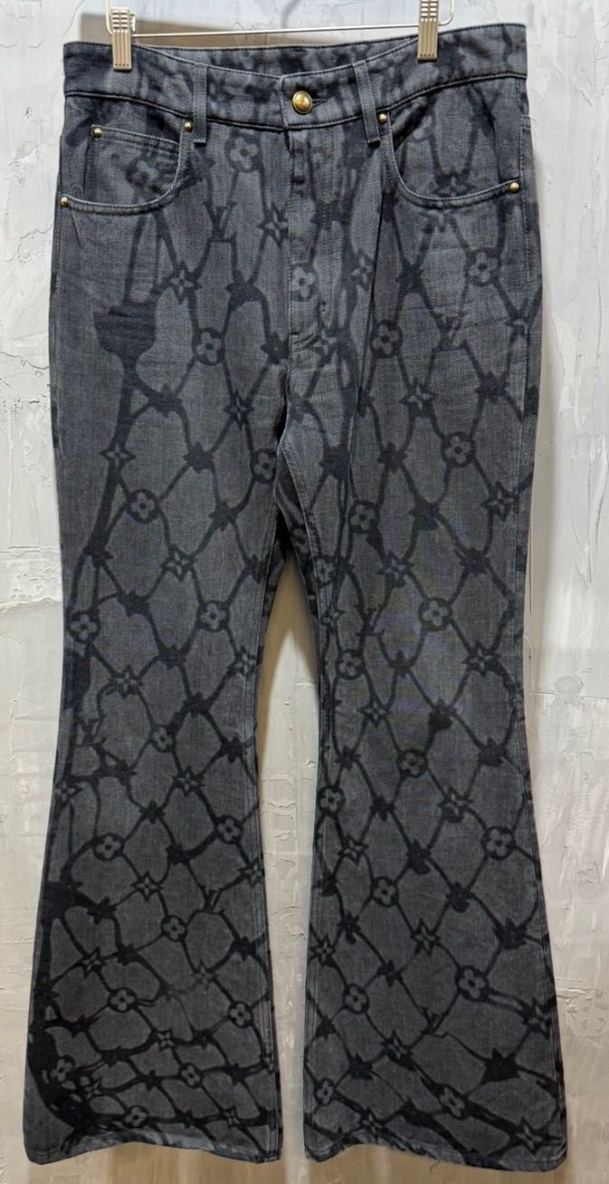Calca Flare Em Jeans Monogram
