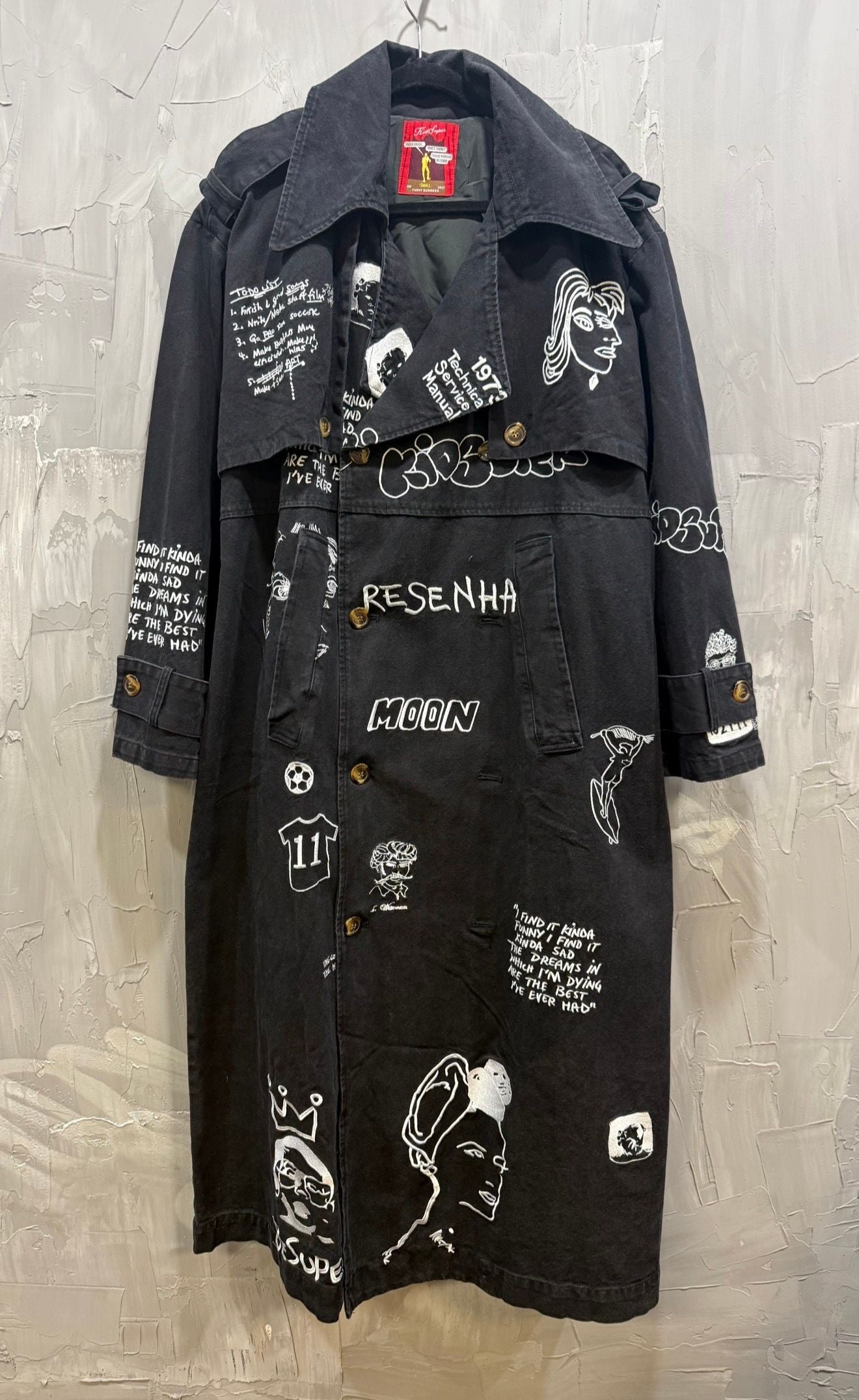 KID SUPER EMBROIDERED TRENCH COAT BLACK