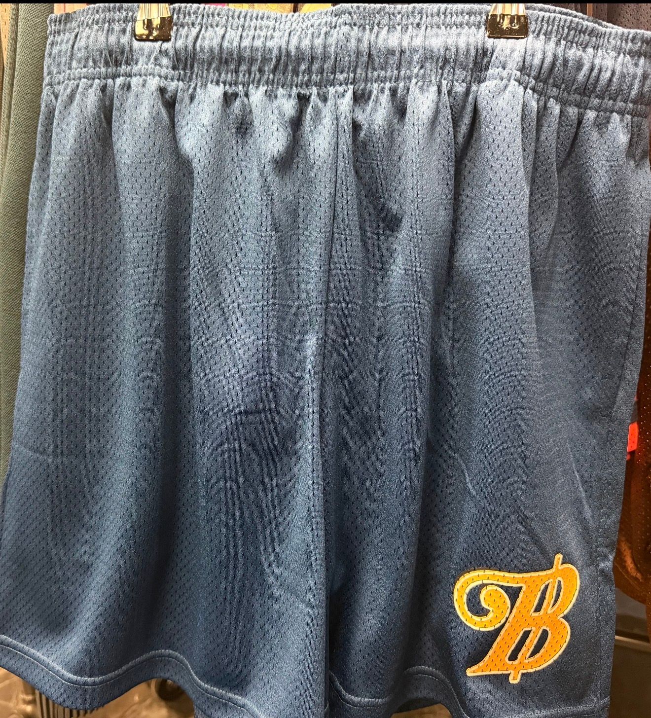 BRAVEST NAVY SHORTS WITH YELLOW
