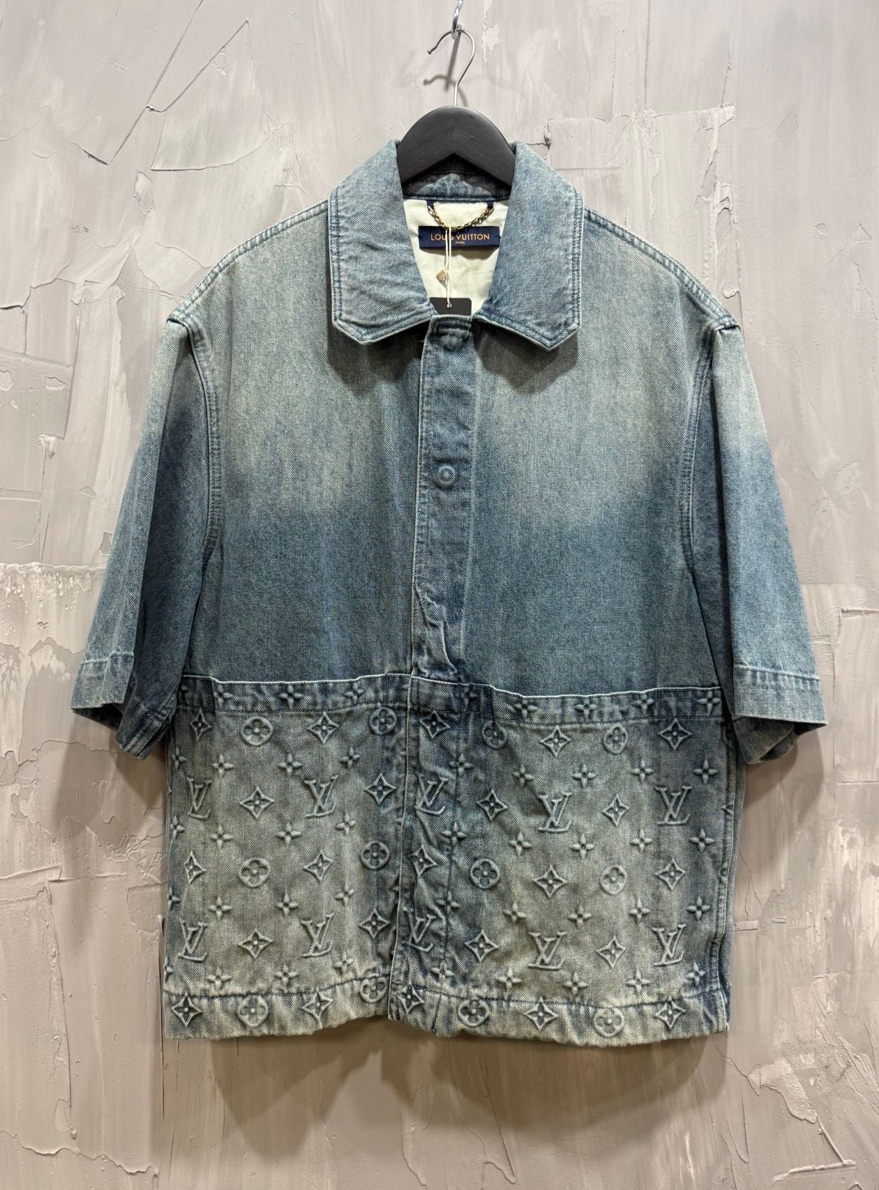 LOUIS VUITTON Blue Monogram Workwear Denim Shirt - Like New