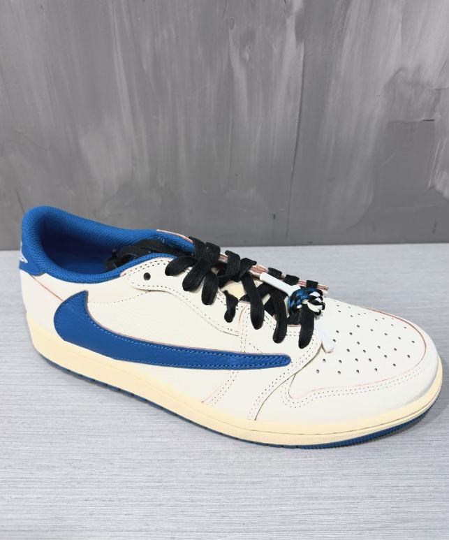Jordan 1 low Travis Scott fragment