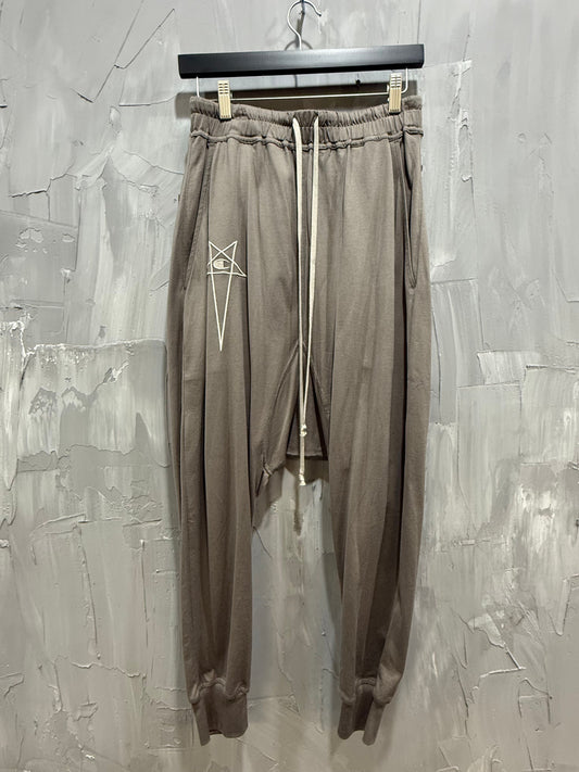Prisoner Drawstring Dust