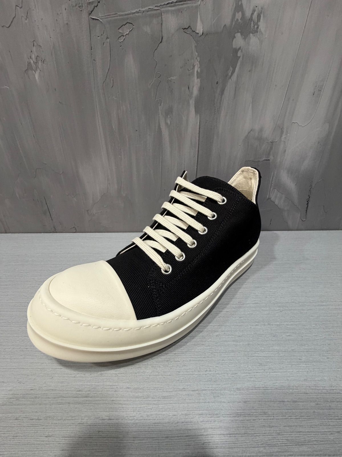 Rick Owens Drkshdw Low top regular lace Black Milk
