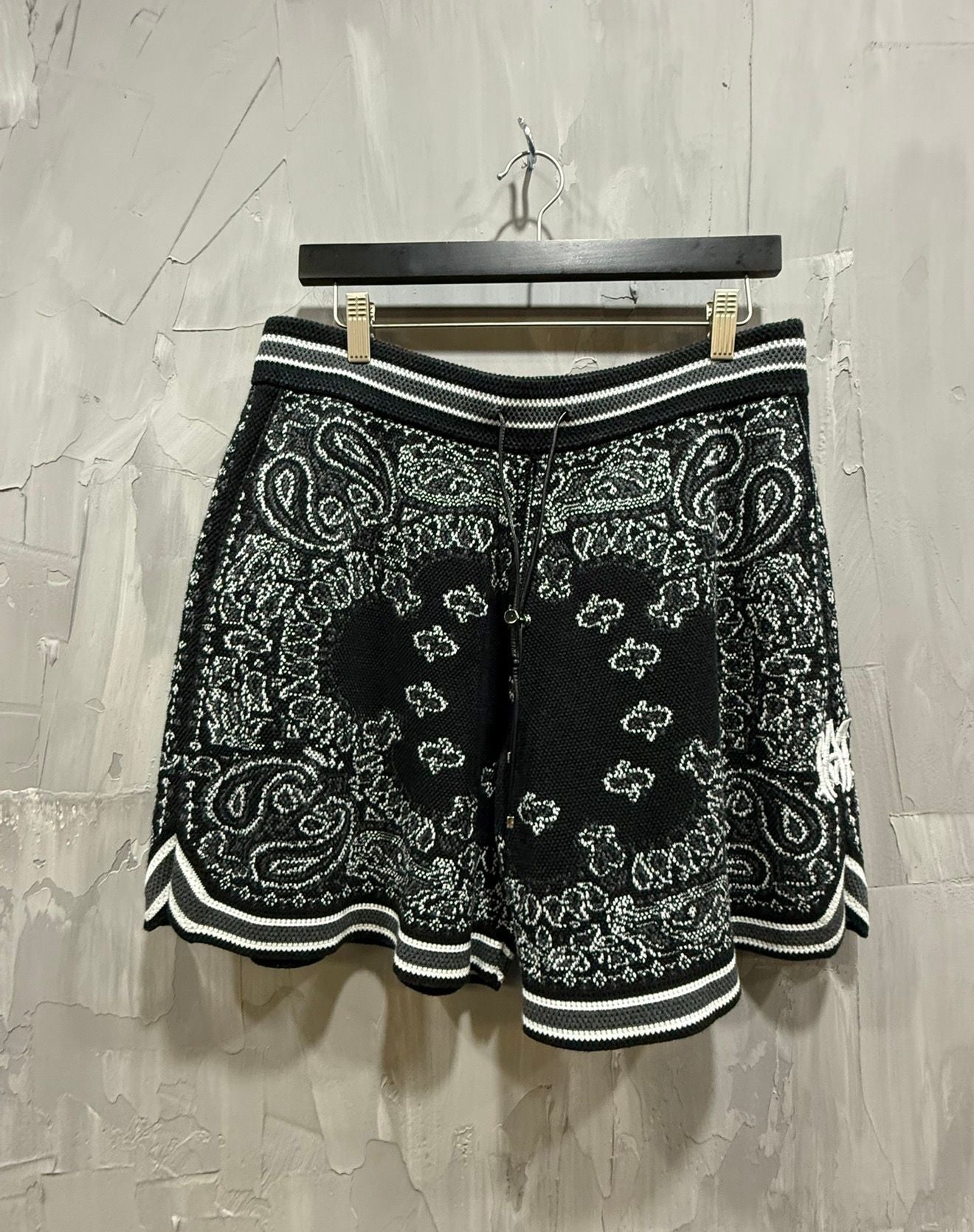 Amiri Paisley Shorts Black