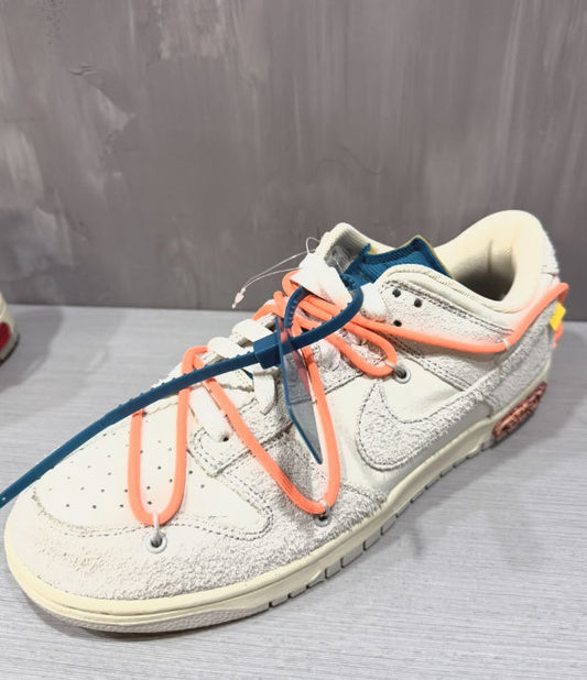 Nike dunk low off white lot 19