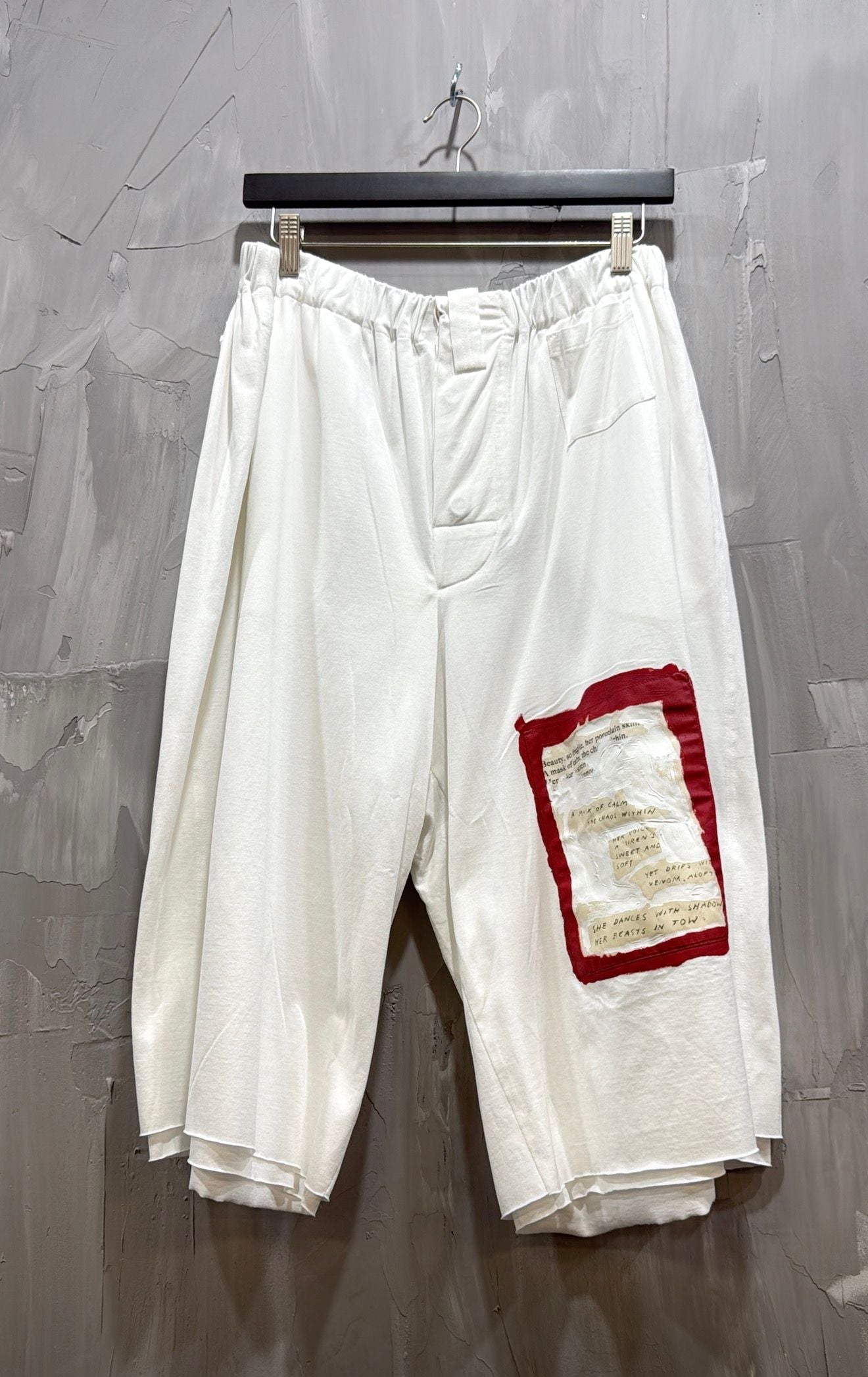 PAINTED BEAUTY SO FRAGILE ORGANIC COTTON SHORT