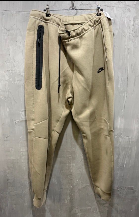 Nike Sportswear Tech Fleece Joggers 'Sanddrift/Black'