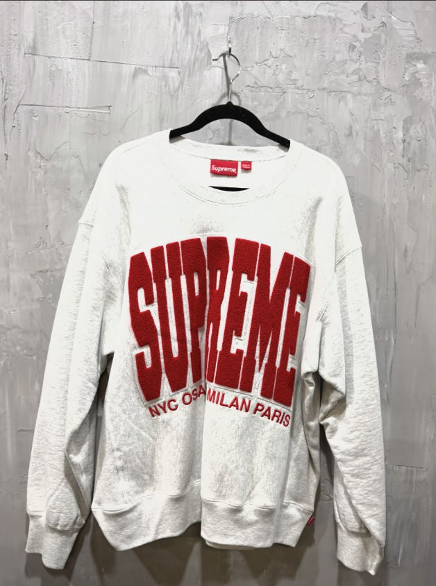 Supreme Cities Arc Crewneck