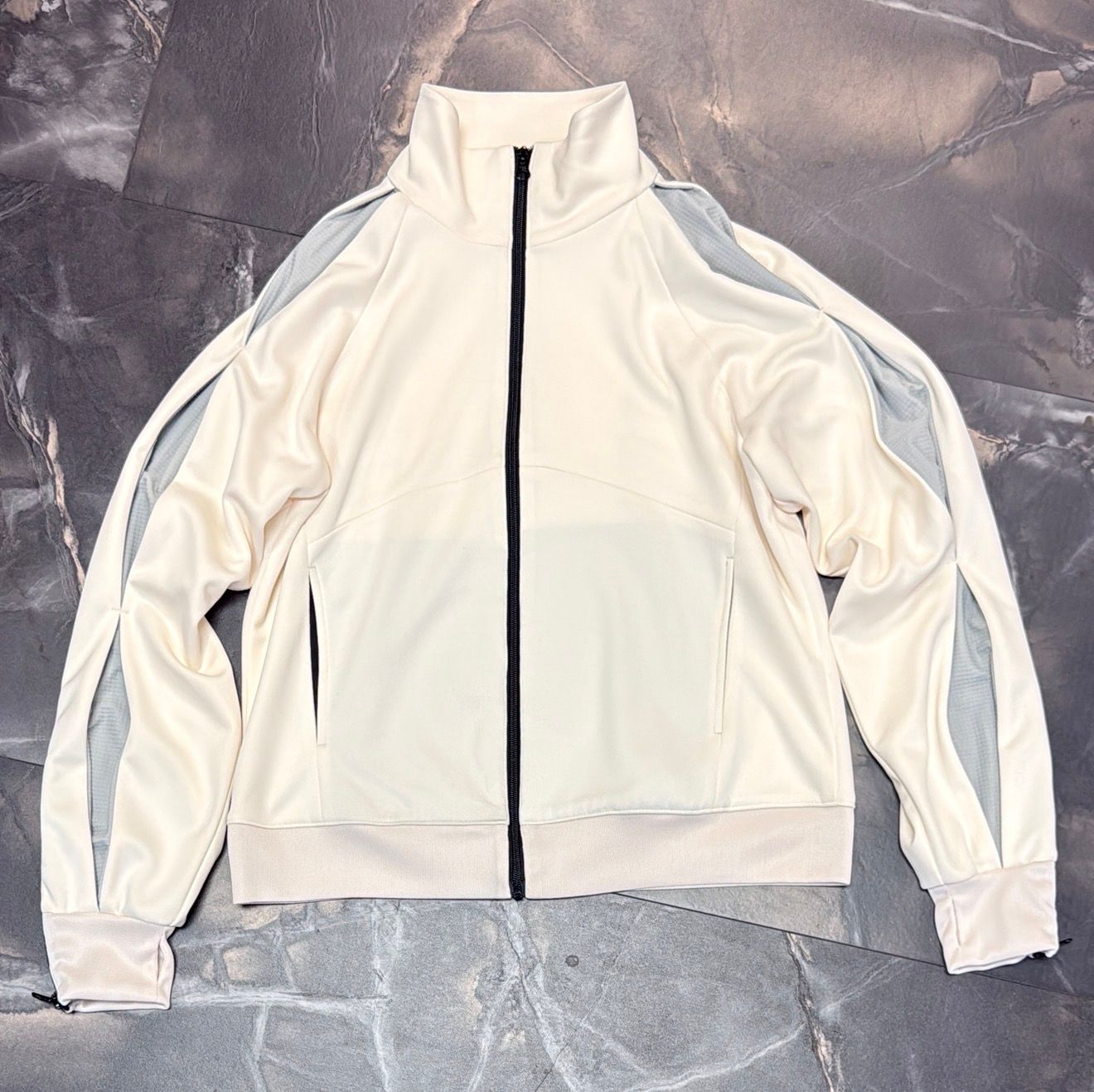 FFFPOSTALSERVICE ZIP UP JACKET CREAM