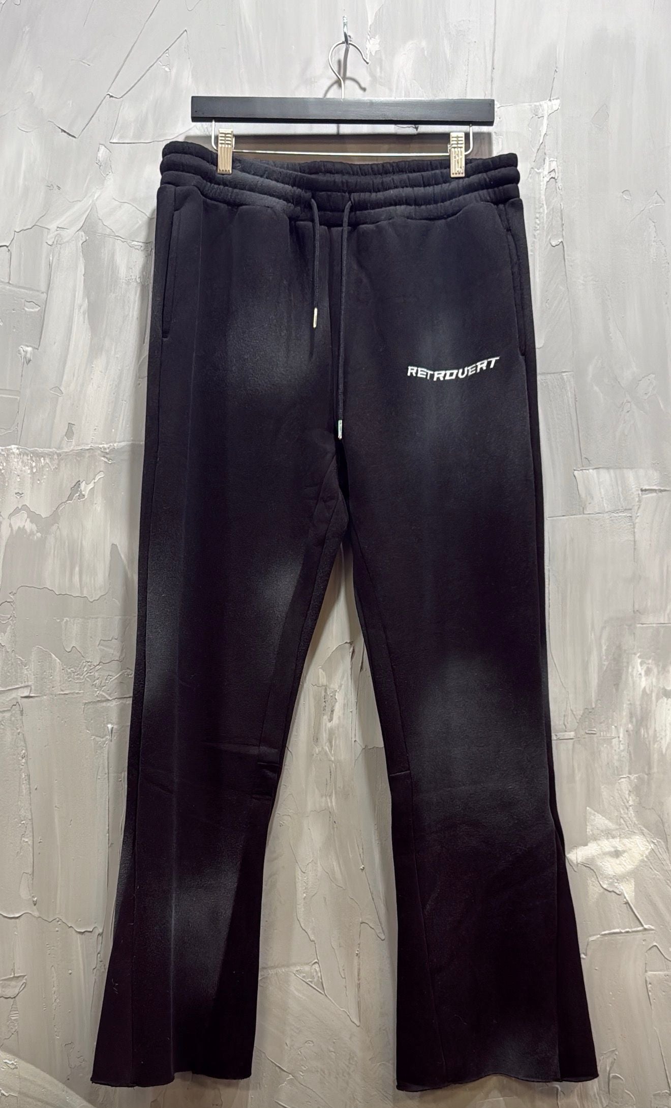 RETROVERT FLARE SWEATPANTS BLACK