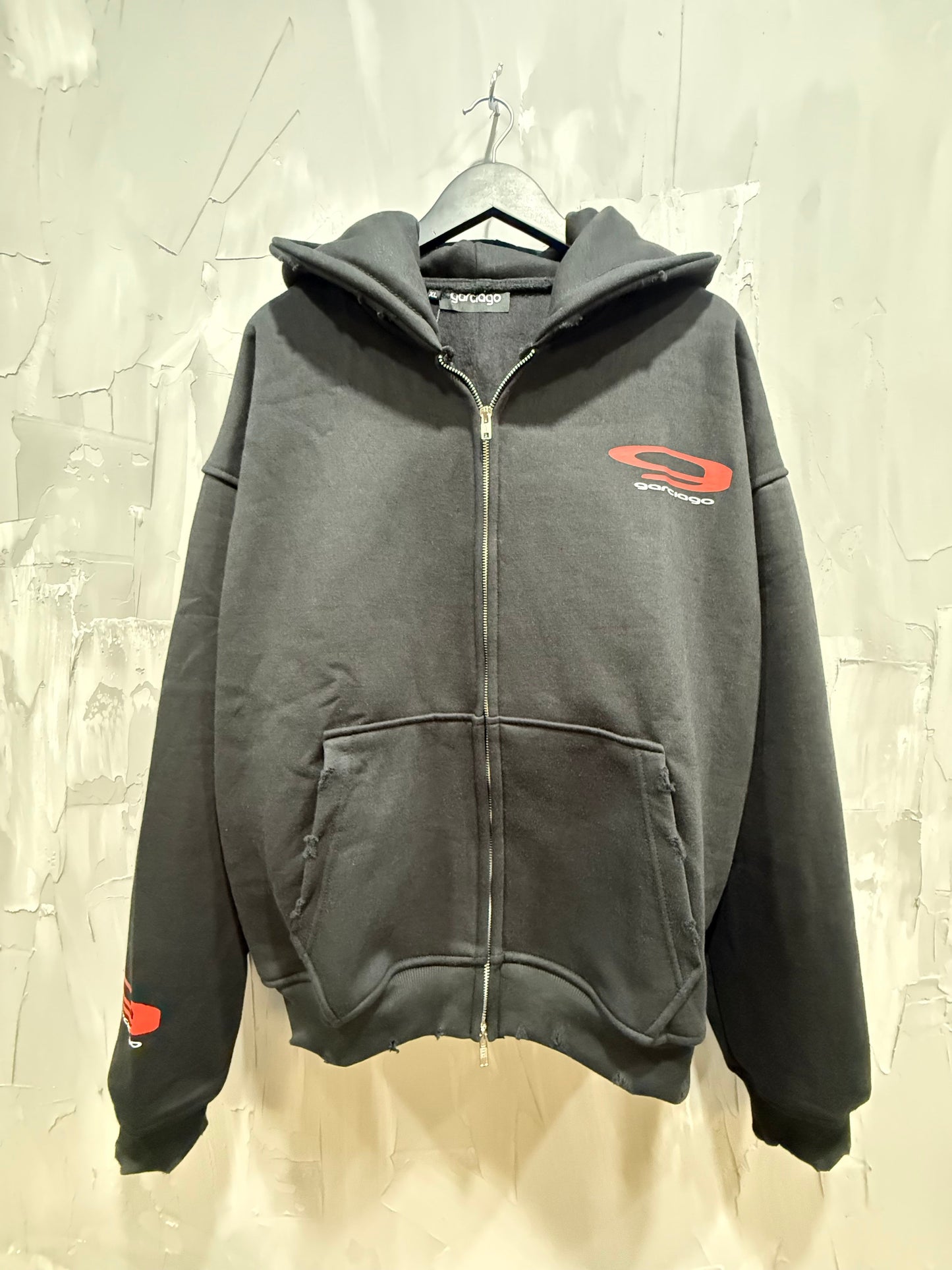 GARCIAGO ZIP UP HOODIE BLACK