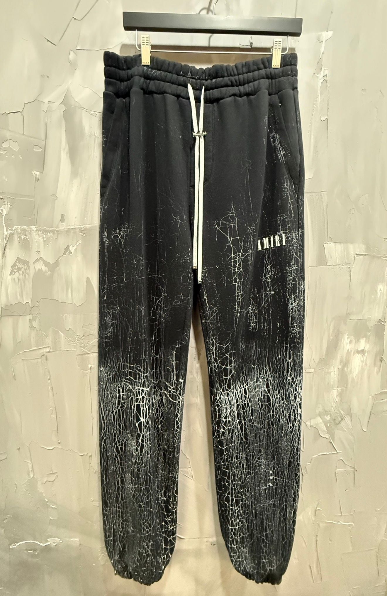 Amiri Cracked Dye Logo Sweatpants