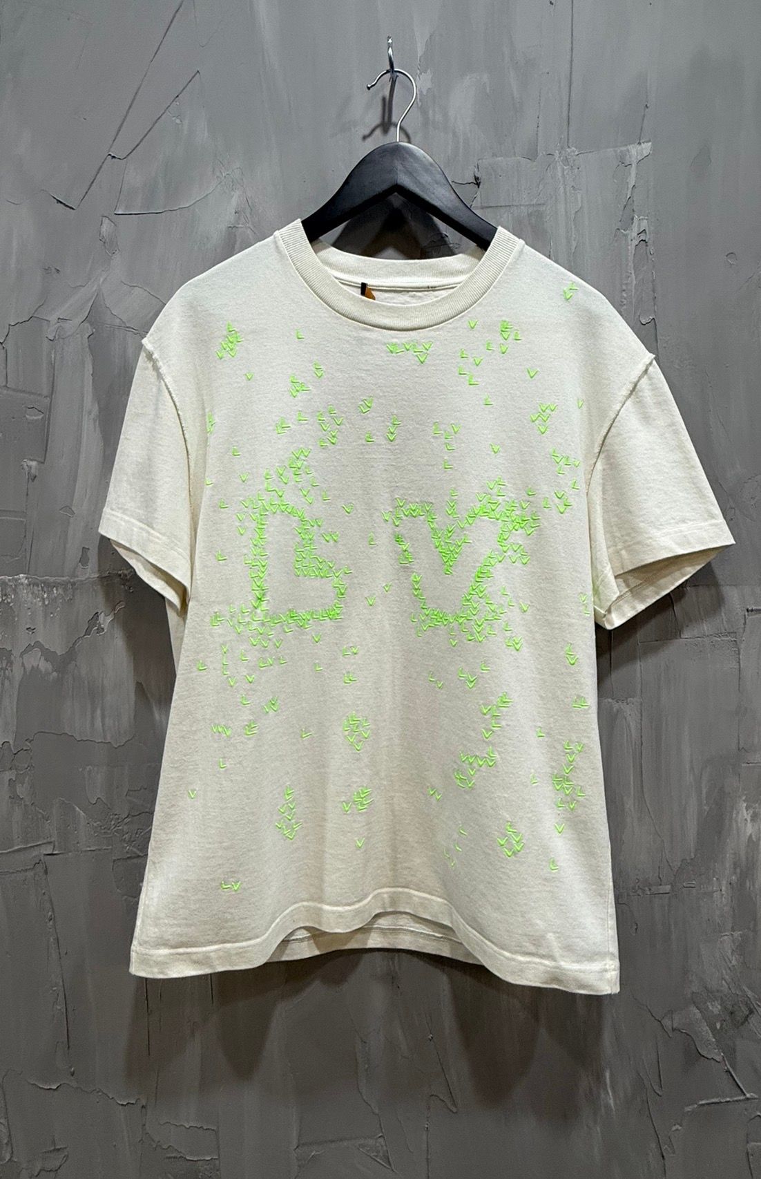 LOUIS VUITTON SPREAD EMBROIDERED TSHIRT - Used/Worn