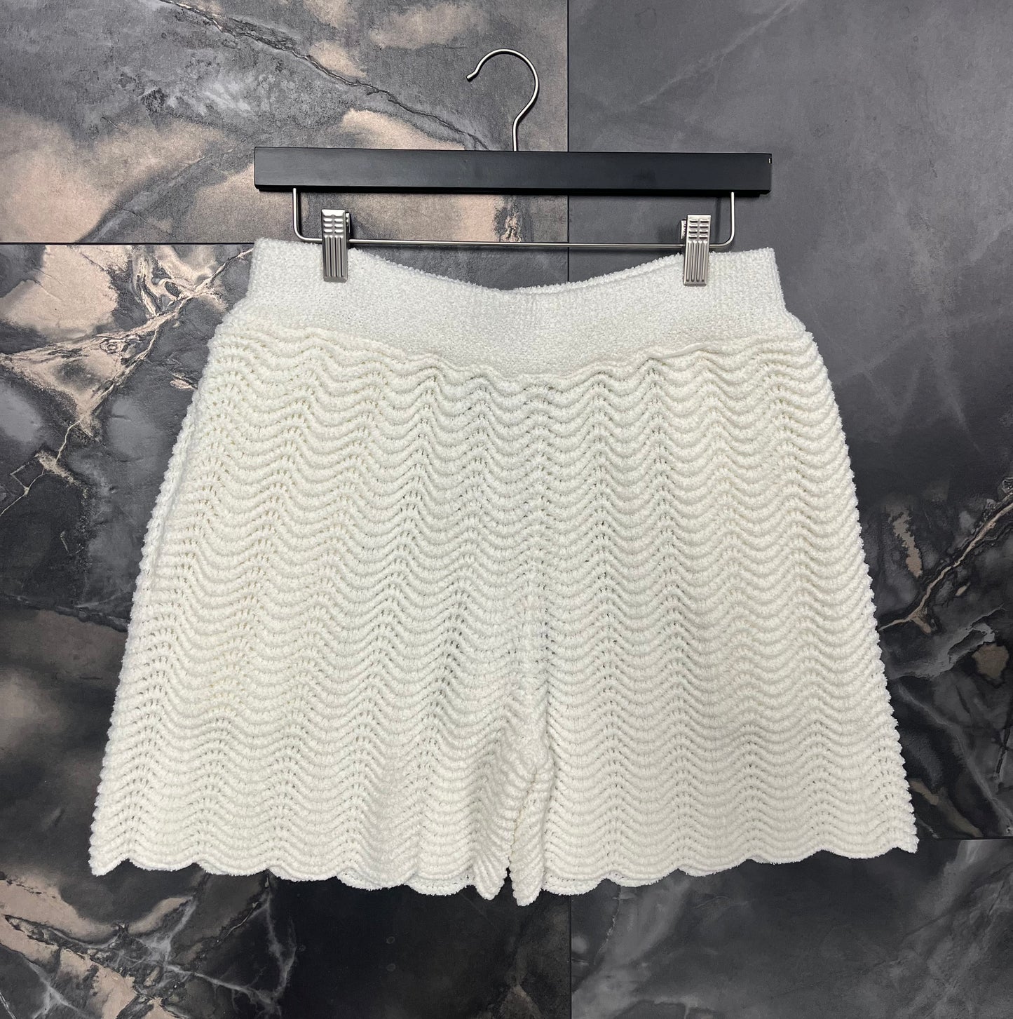 Casa Blanca wavy gradient shorts off white